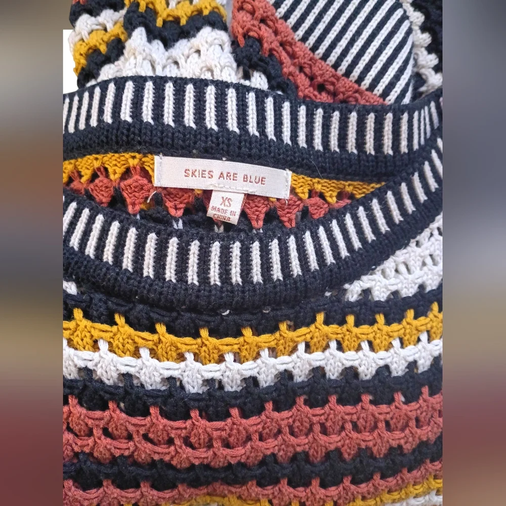 Skies Are Blue Crop Knit Crochet Striped Long Sleeve Sweater XS Style Cozy Fall